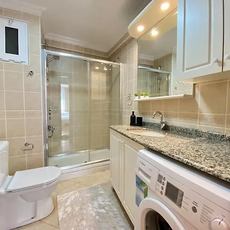 Location 3 Bedroom Flat - No6 Stambuł