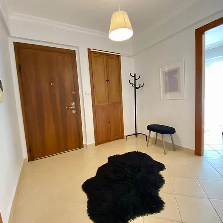Apartament Location 3 Bedroom Flat - No6 Stambuł